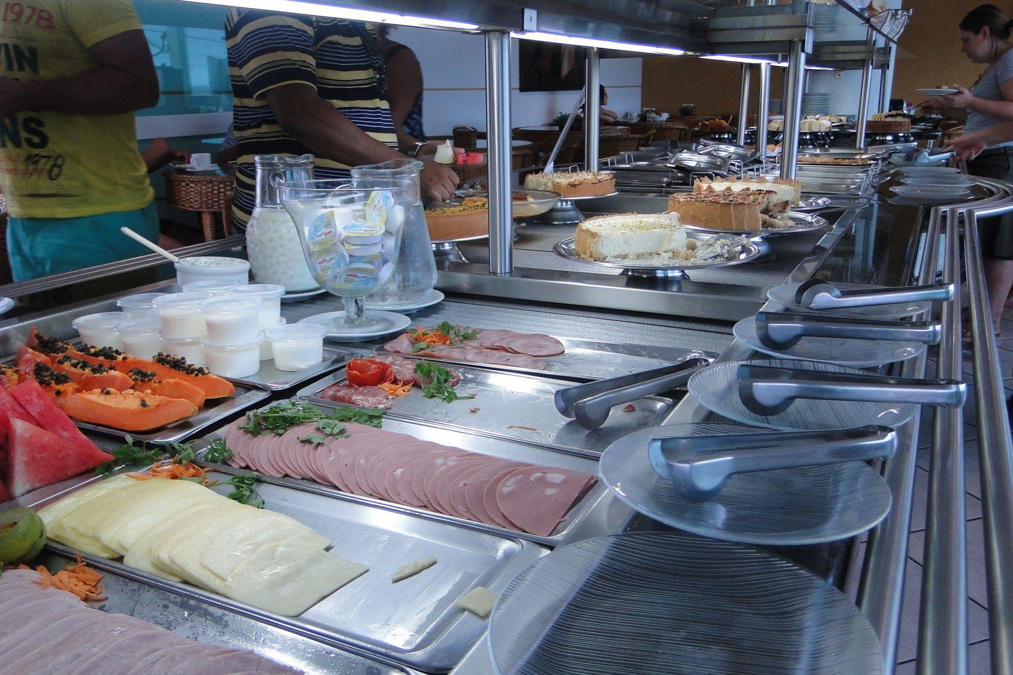 Hotel Pousada Porto Da Lua Guaratuba Ngoại thất bức ảnh